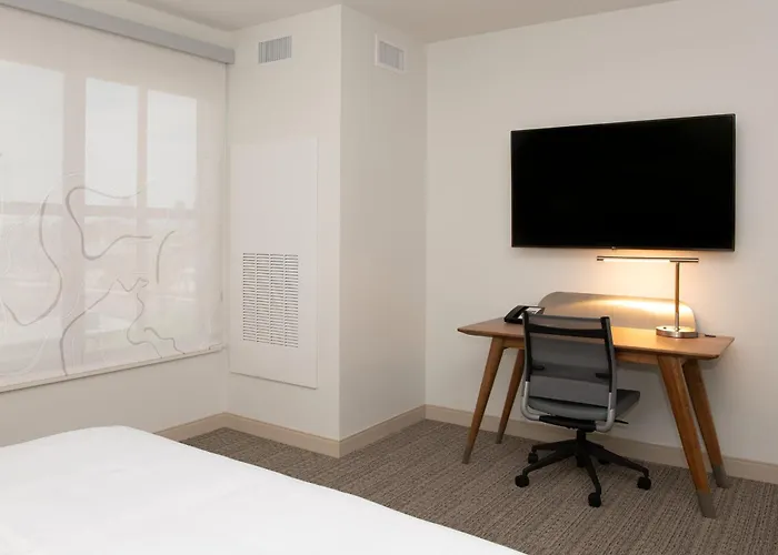 Element By Marriott At Skysong Hotel