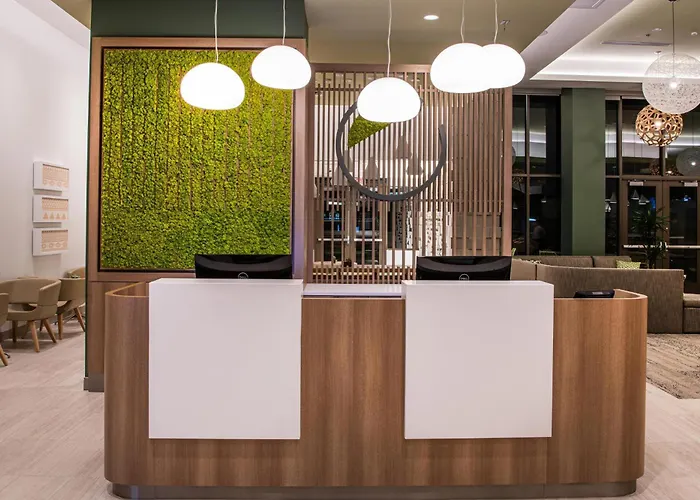 Element By Marriott At Skysong Hotel 3*