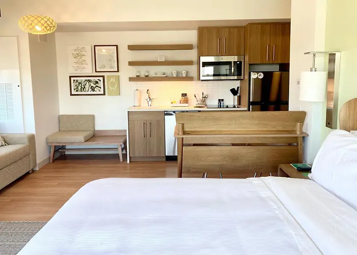 Hotel Element By Marriott At Skysong 3*